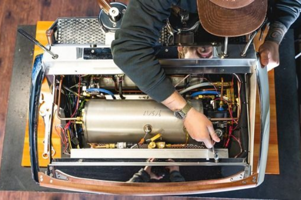 Layanan kami Service Solution Coffee Machine 3